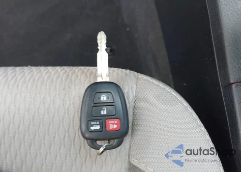 2017 Toyota Corolla Le из США, поврежденный, VIN 2T1BURHE2HC952050